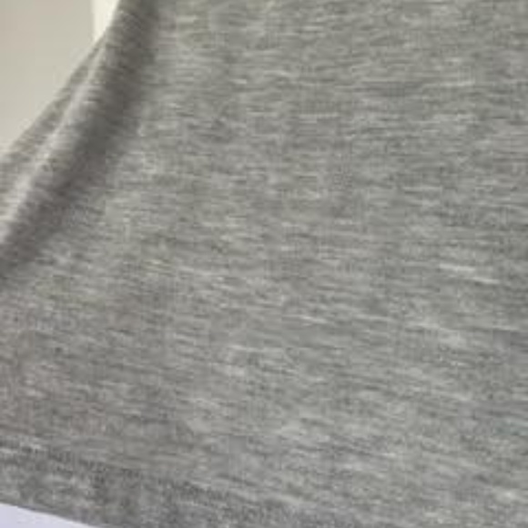 Express Small Gray Tee shirt - Picture 3 of 3